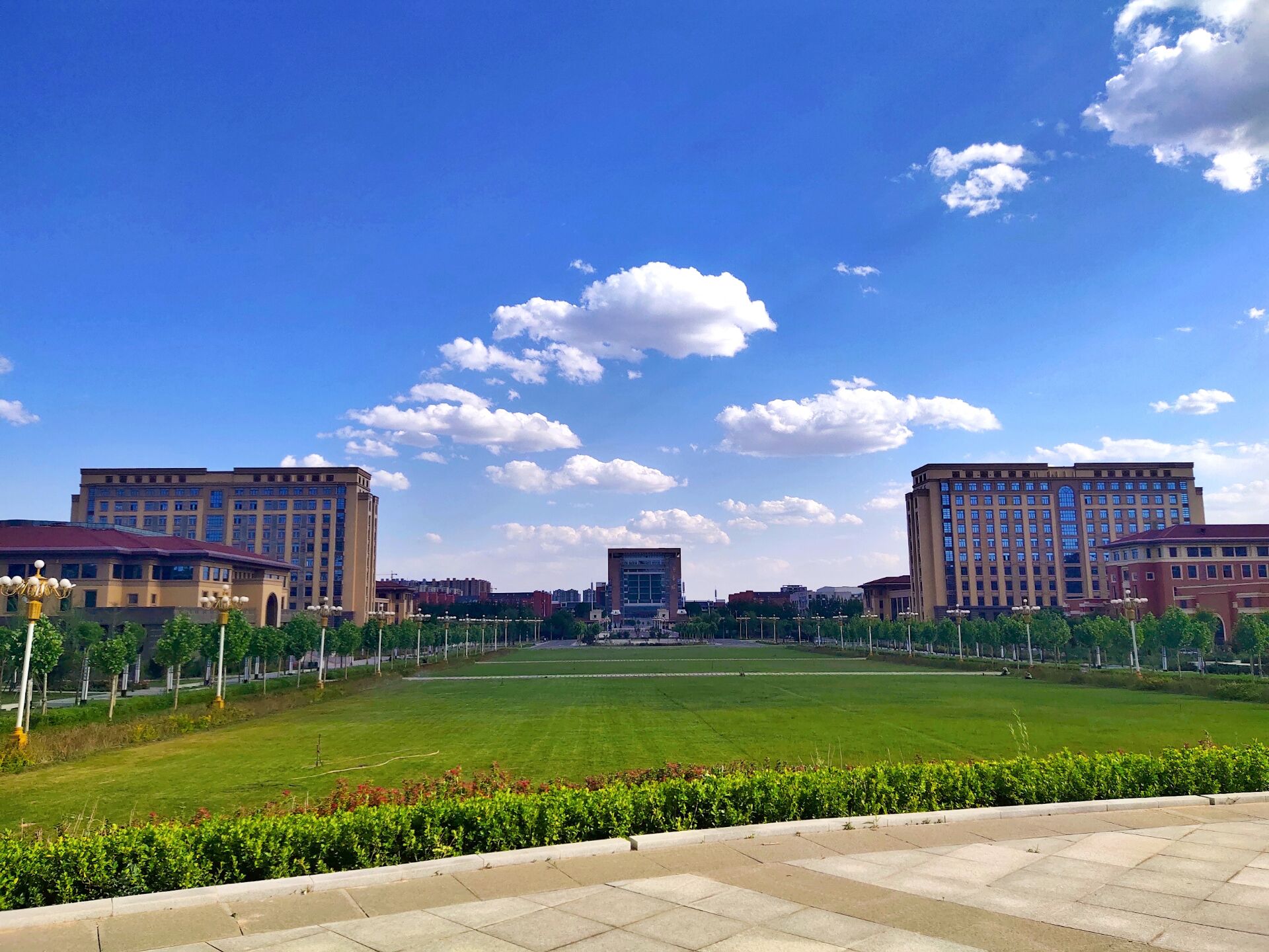 school view-经济管理学院