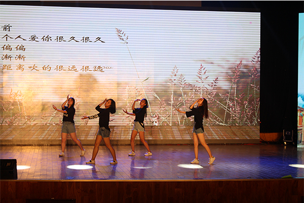 悠悠师生情 拳拳母校心 悠悠师生情 拳拳母校心